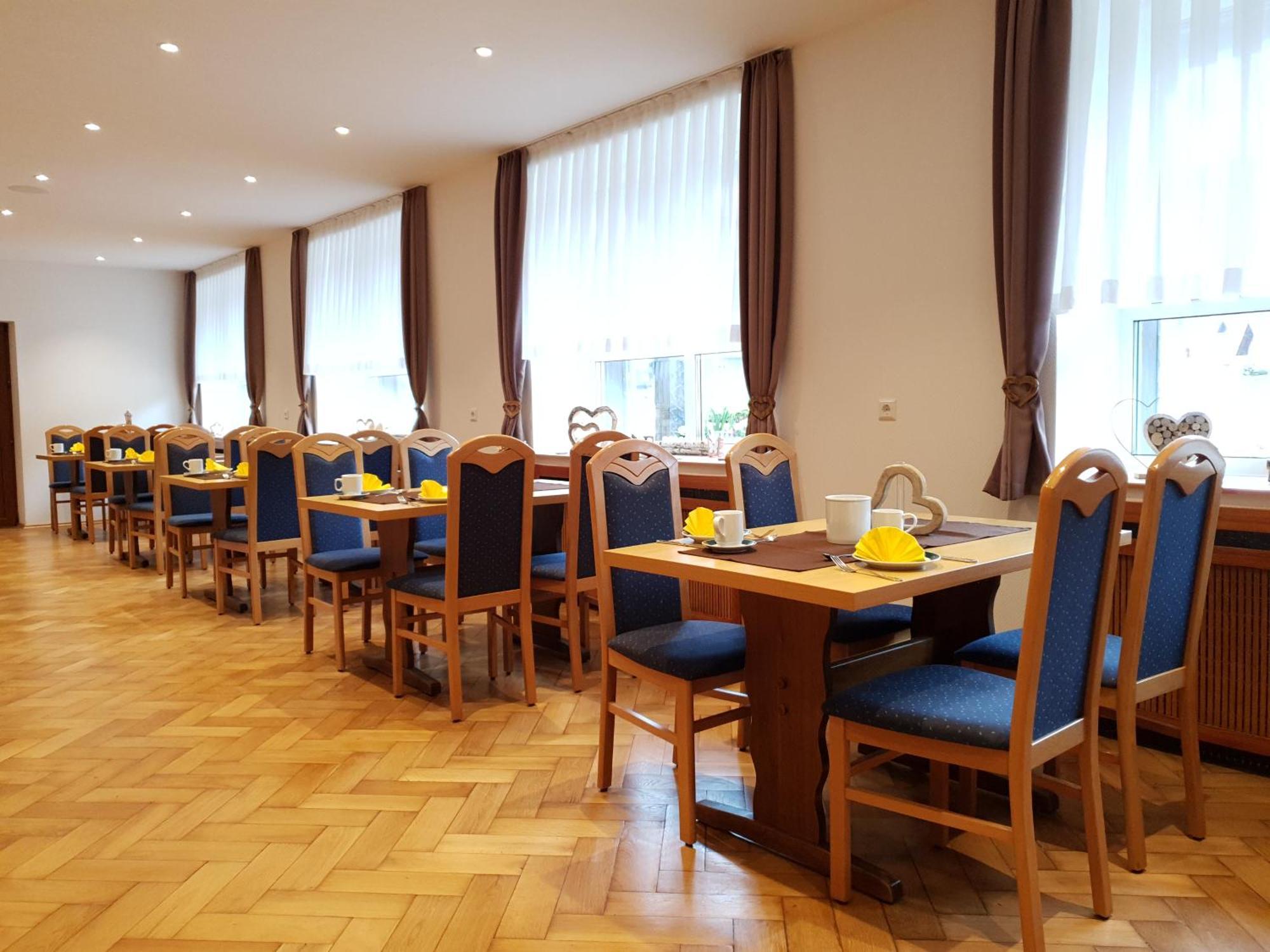 Garni Hotel Adler Post Баїрсбронн Екстер'єр фото