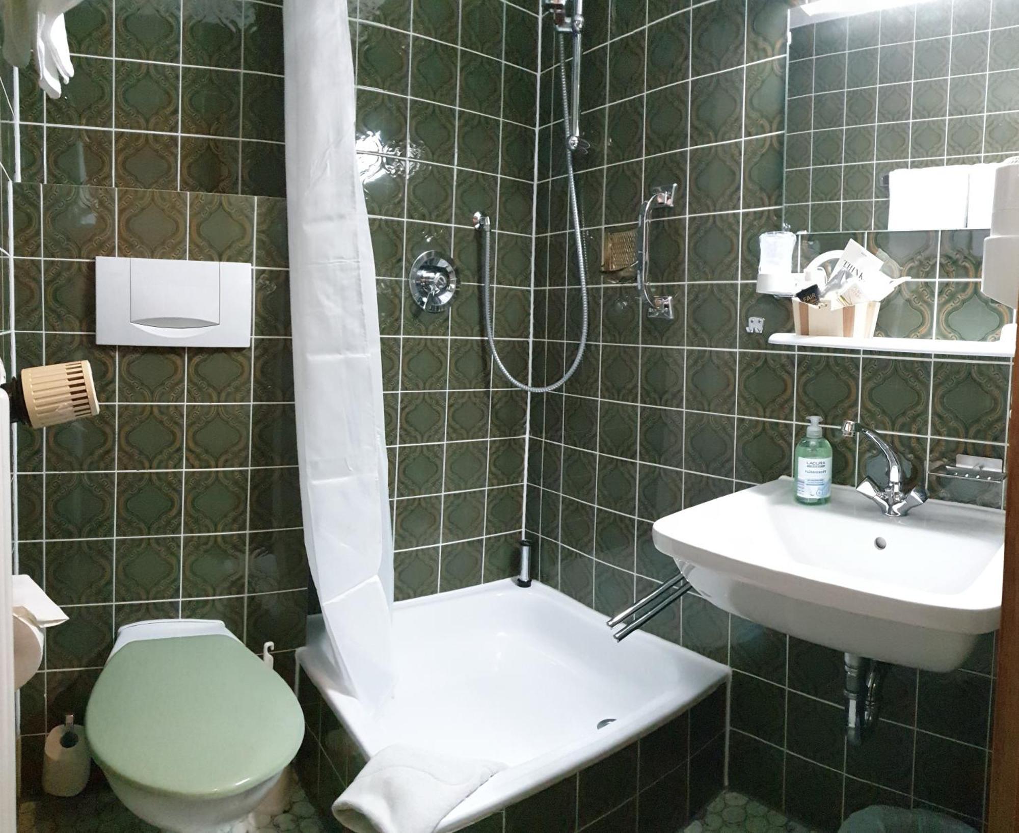 Garni Hotel Adler Post Баїрсбронн Номер фото